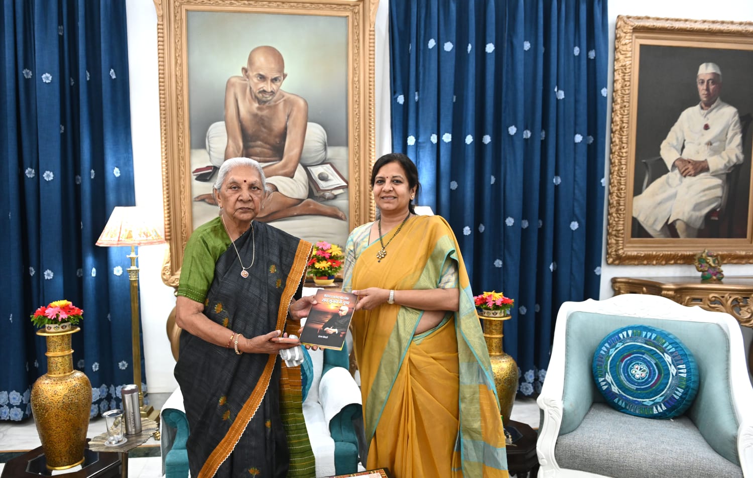 Meeting of Our College Secretary CA Neetu Singh Ji with Honorable Governor Uttar Pradesh.